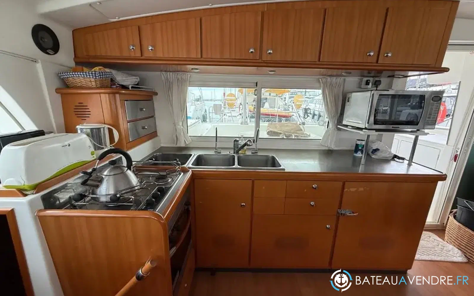 slider 22 Lagoon 440