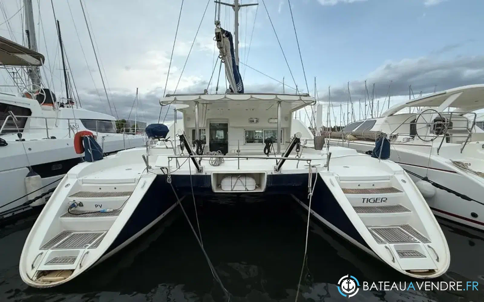slider 2 Lagoon 440