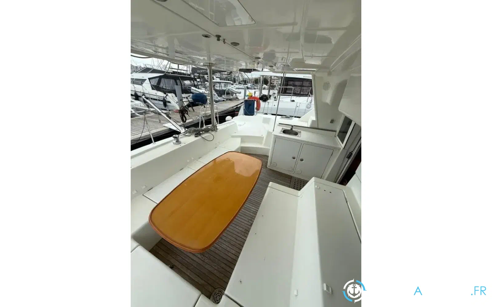 slider 7 Lagoon 440