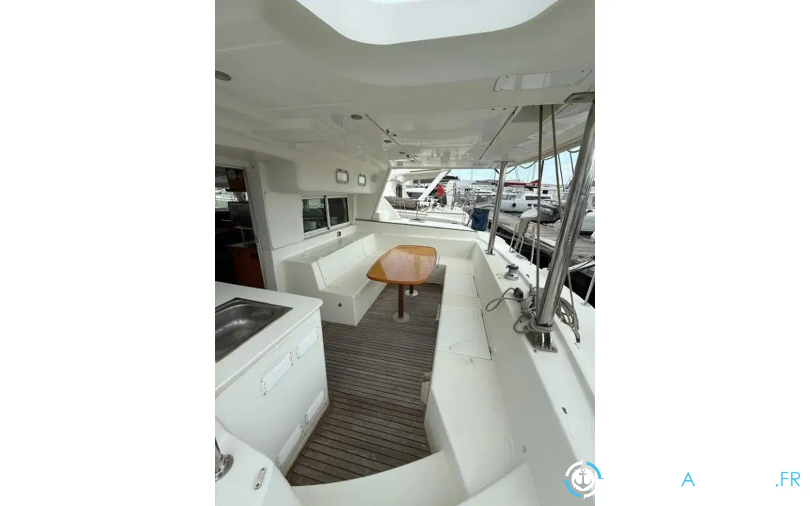 slider 8 Lagoon 440