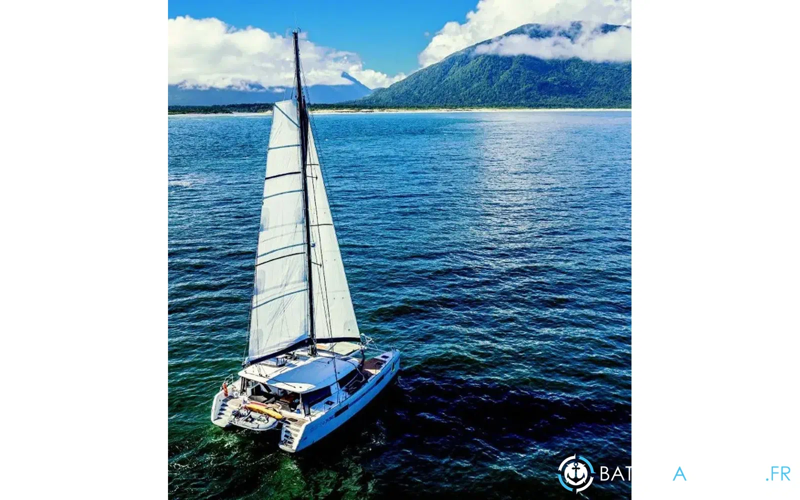 slider 19 Lagoon 52 S
