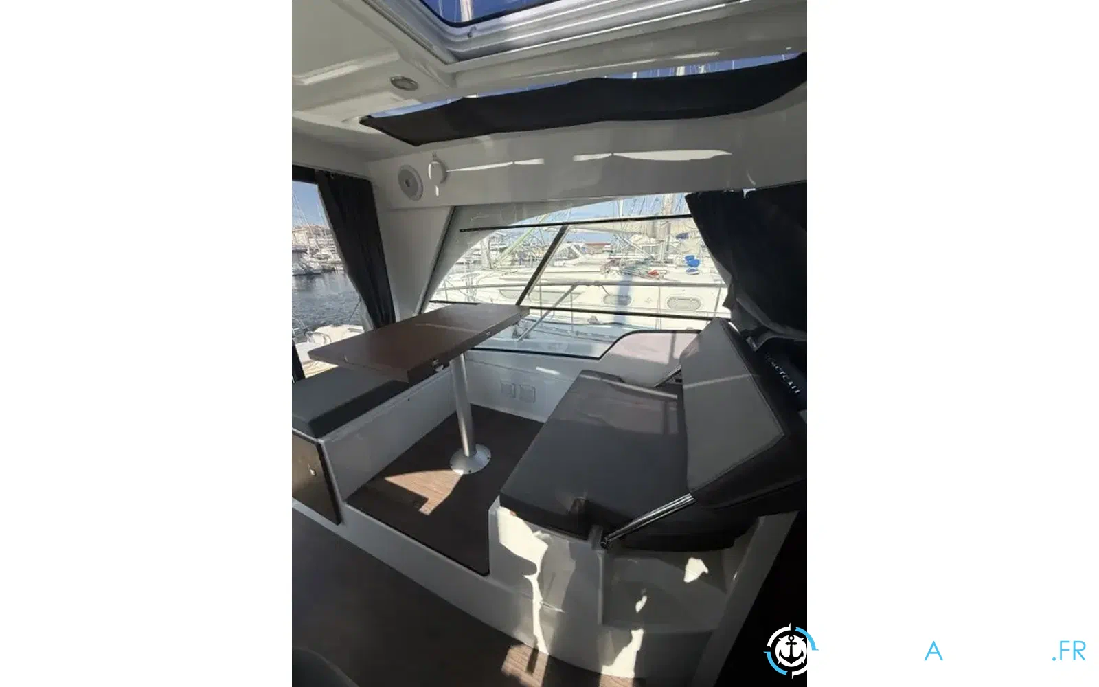 slider 4 Beneteau Antares 9 OB