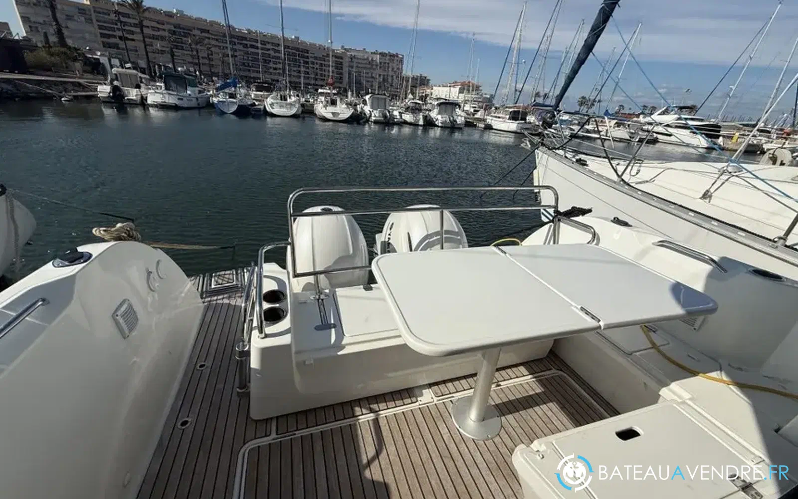 slider 7 Beneteau Antares 9 OB
