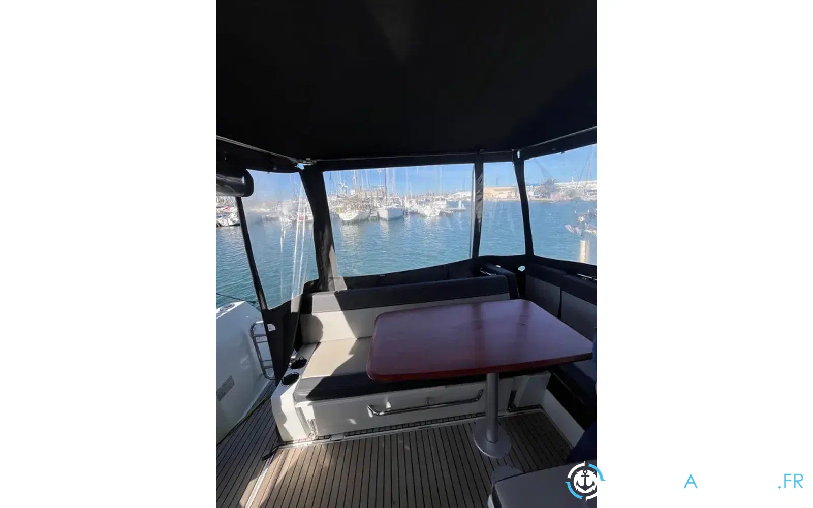 slider 2 Jeanneau Merry Fisher 1095