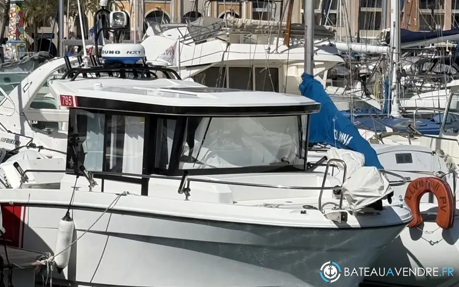 slider 5 Jeanneau Merry Fisher 795 Sport Serie 2