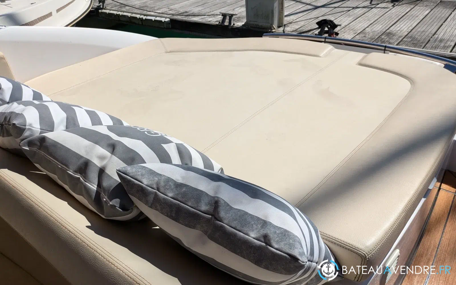 slider 15 Sessa Marine S26