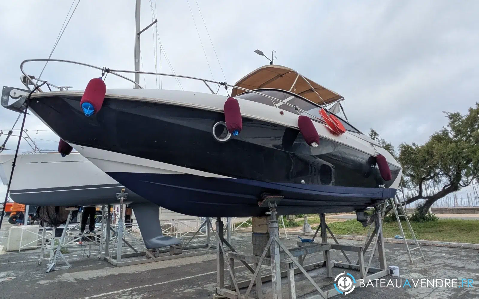slider 9 Sessa Marine S26