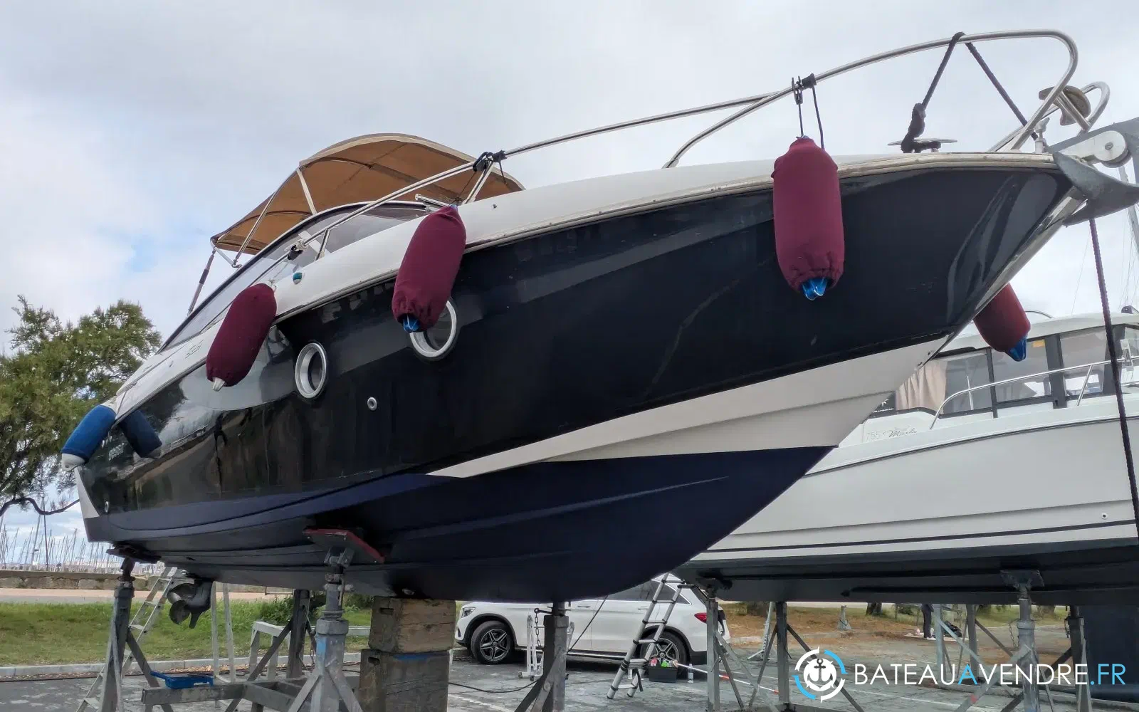 slider 10 Sessa Marine S26