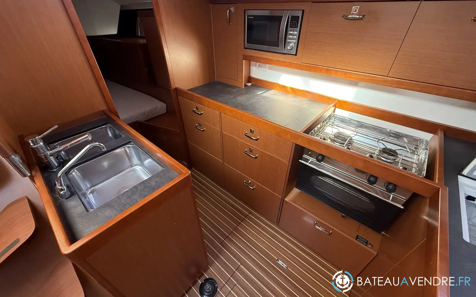 slider 31 Beneteau Oceanis 48
