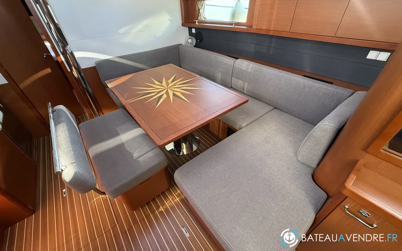 slider 36 Beneteau Oceanis 48