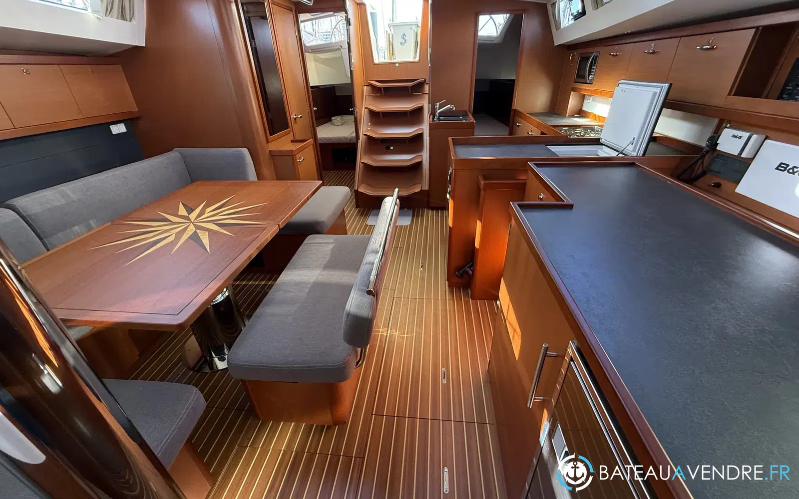 slider 38 Beneteau Oceanis 48