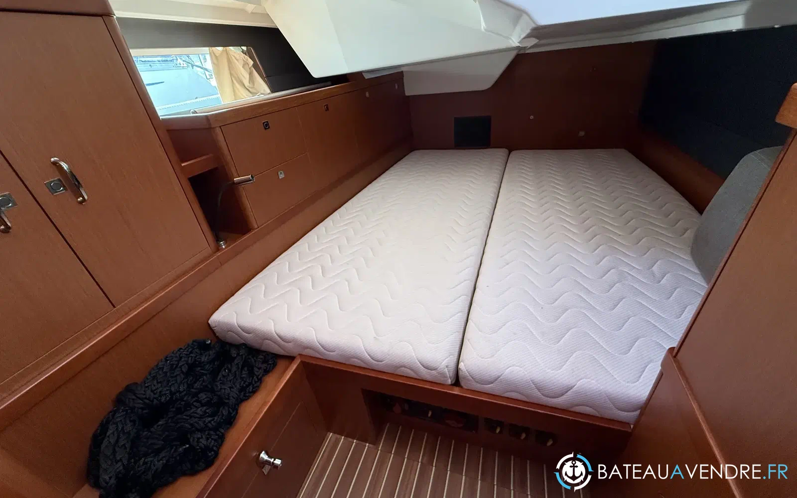 slider 43 Beneteau Oceanis 48