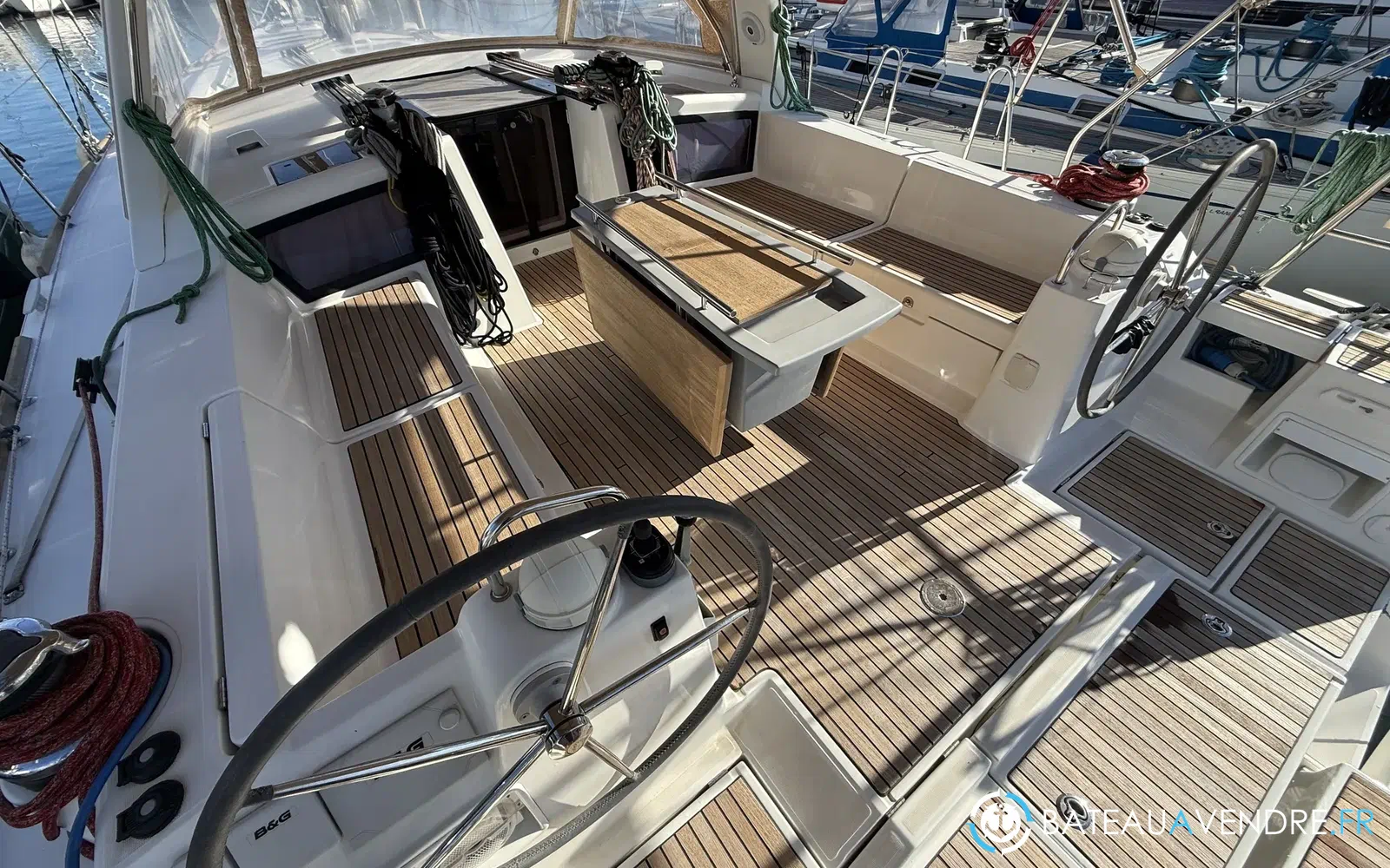 slider 4 Beneteau Oceanis 48