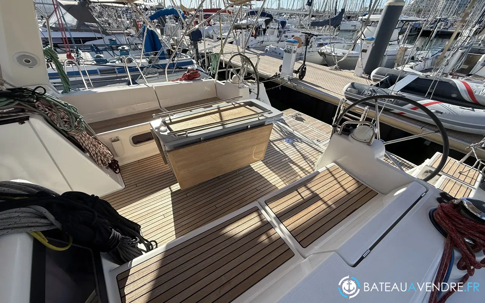 slider 6 Beneteau Oceanis 48