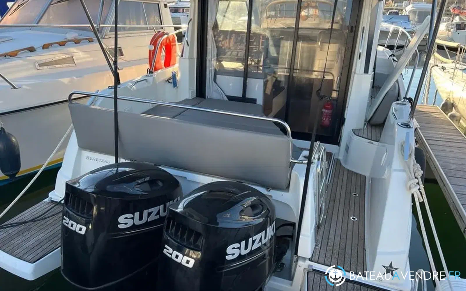 slider 3 Beneteau Antares 9 OB