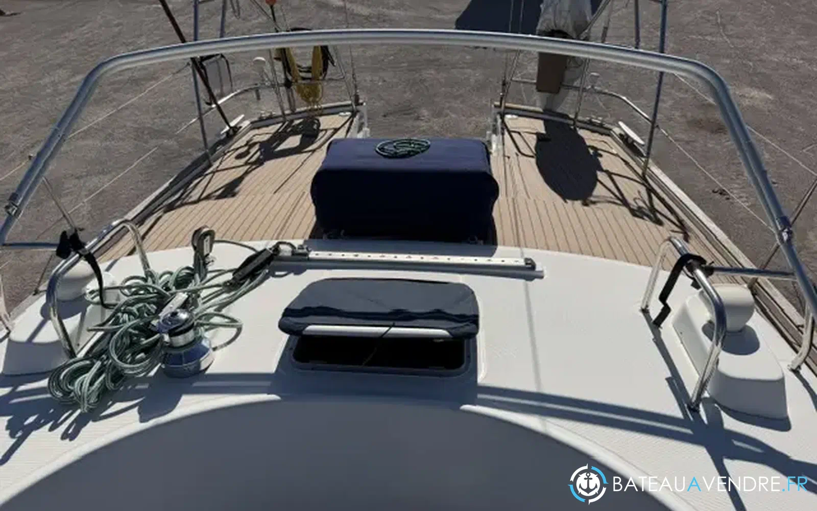 slider 2 Beneteau Oceanis 42 CC