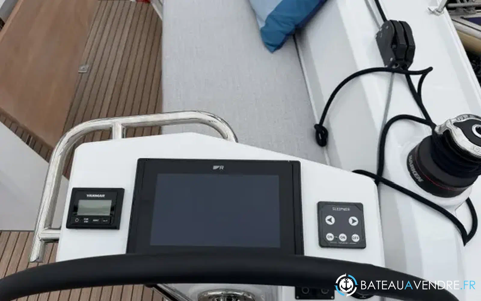 slider 9 Beneteau Oceanis 37.1