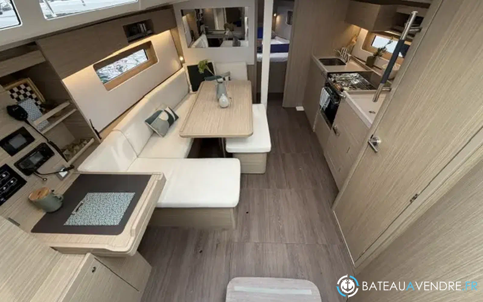 slider 11 Beneteau Oceanis 37.1