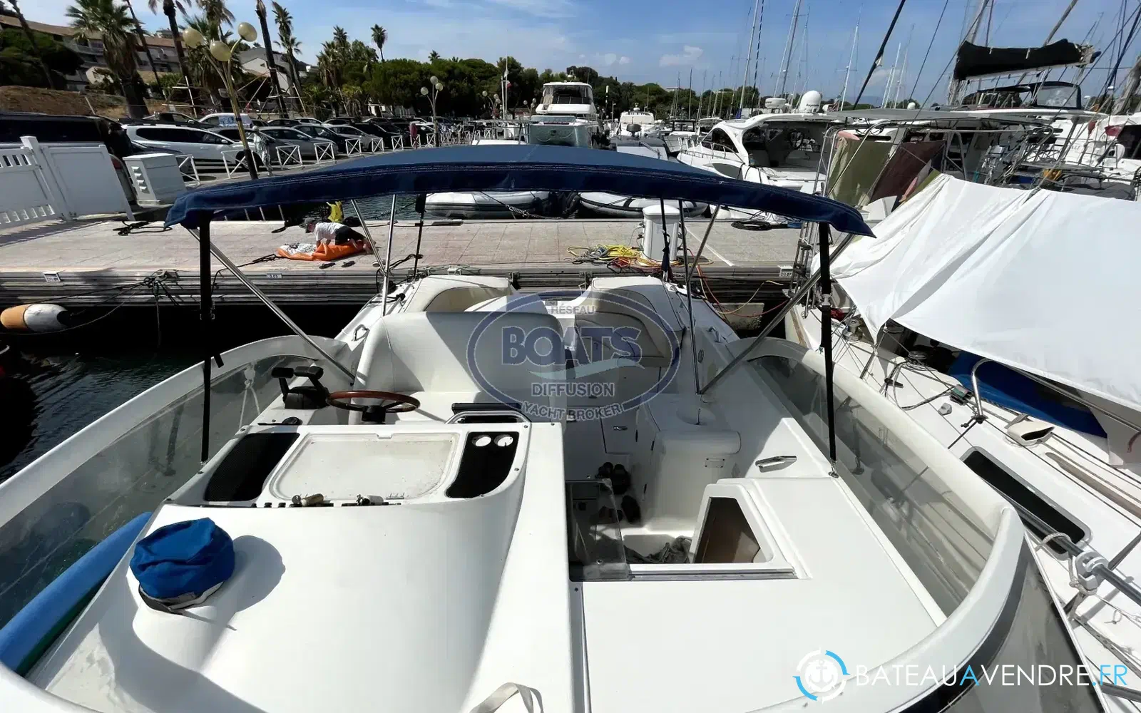 slider 5 Beneteau Flyer Viva 9.20