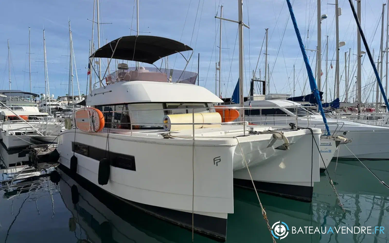slider 0 Fountaine Pajot My 37