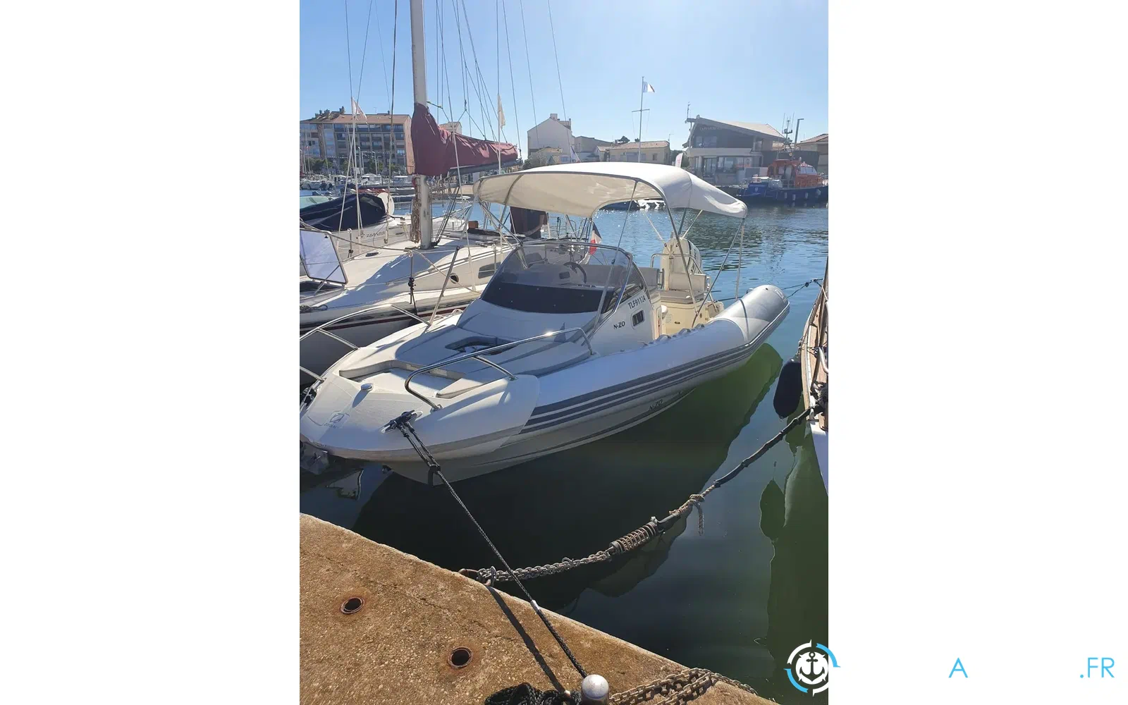 slider 0 Zodiac N-ZO 700 Cabin