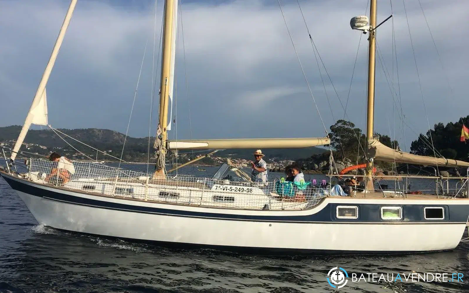 slider 1 Anne Wever KETCH TRINTELLA IV