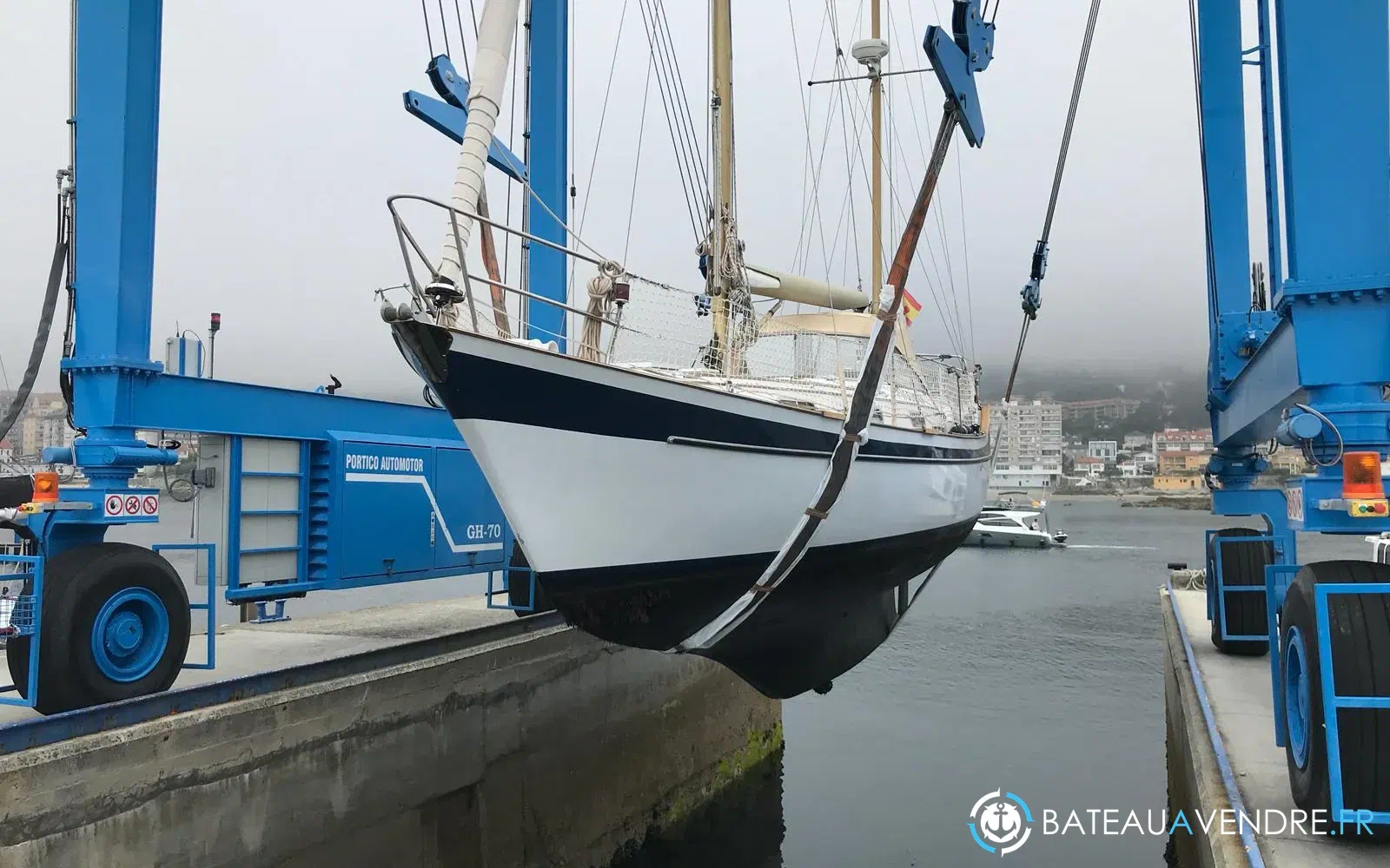 slider 4 Anne Wever KETCH TRINTELLA IV