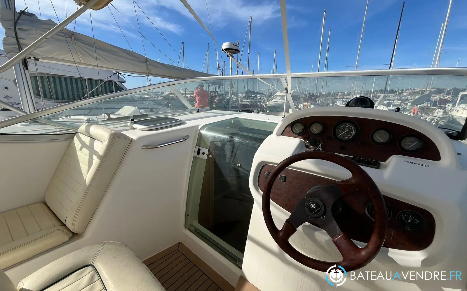 slider 20 Jeanneau Leader 805