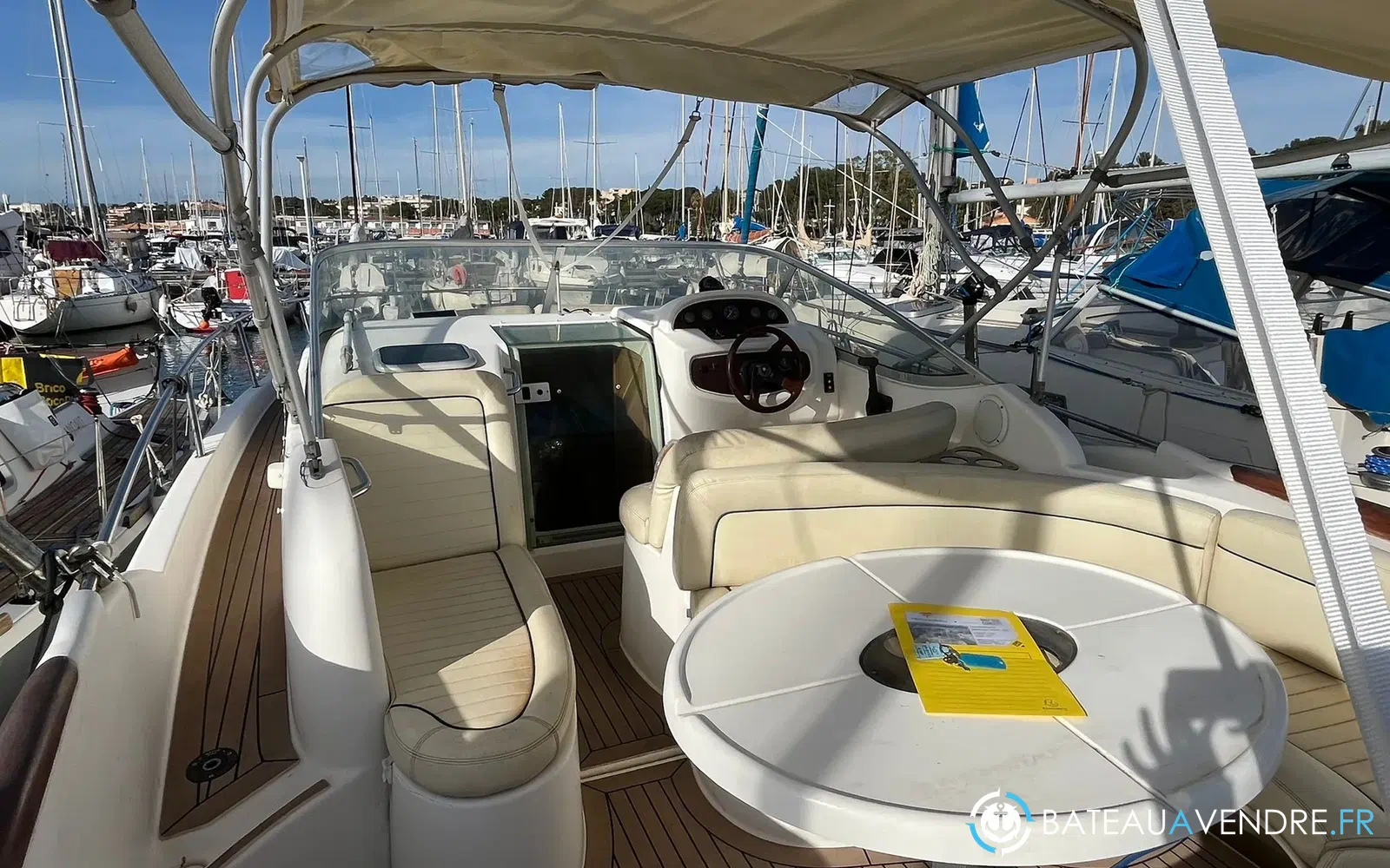 slider 11 Jeanneau Leader 805