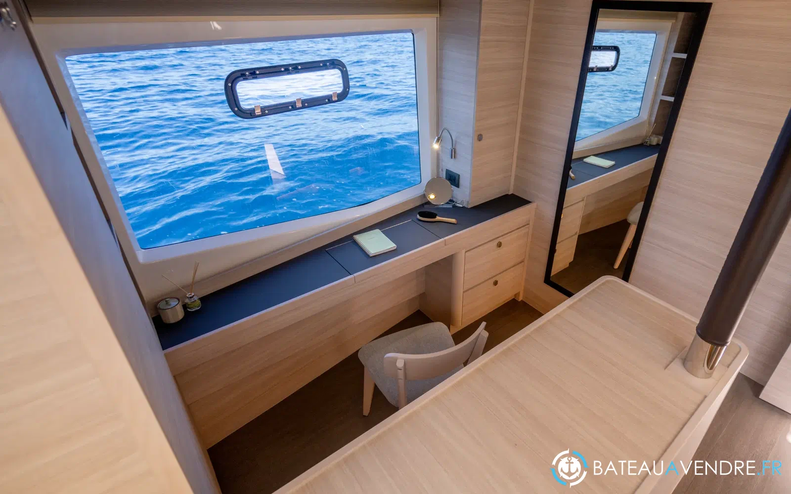 slider 30 Aquila 46 YACHT