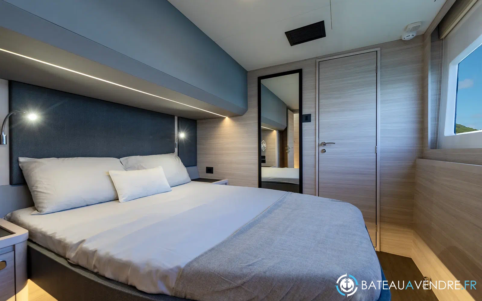slider 34 Aquila 46 YACHT