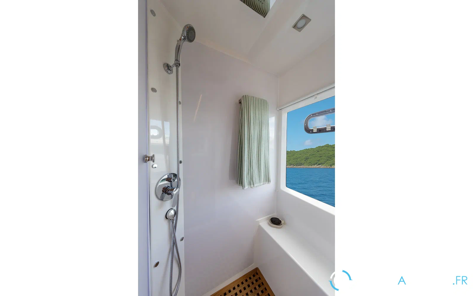 slider 35 Aquila 46 YACHT