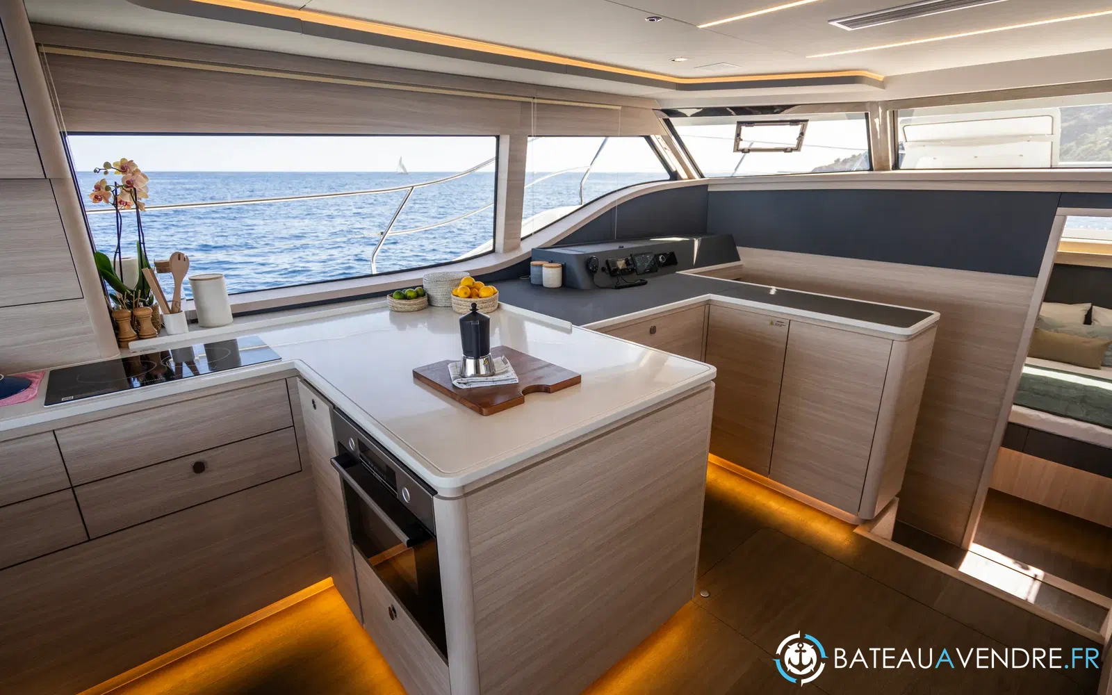 slider 25 Aquila 46 YACHT