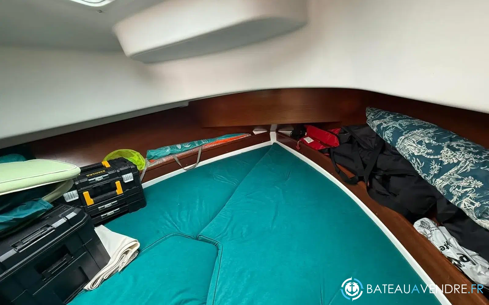 slider 14 Beneteau Antares 760