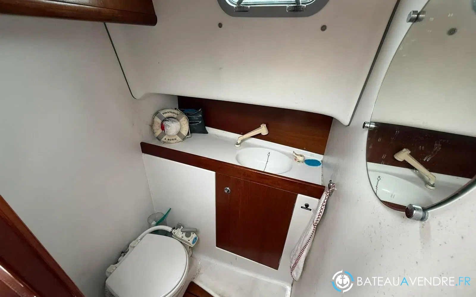 slider 15 Beneteau Antares 760