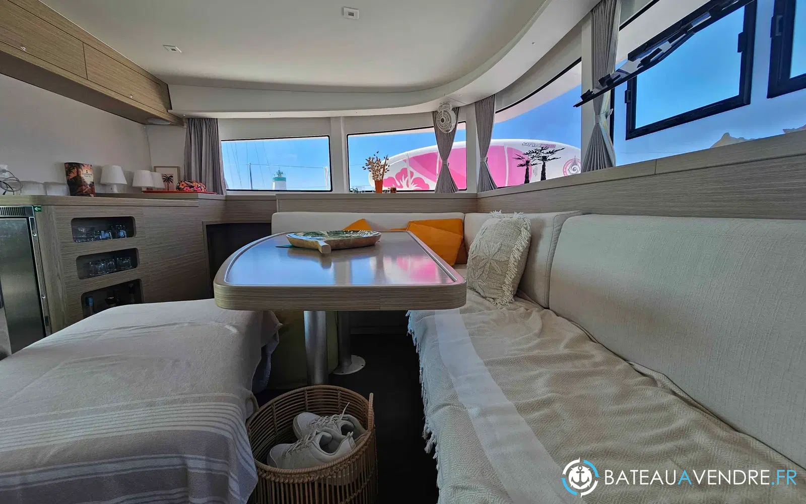 slider 26 Lagoon 42