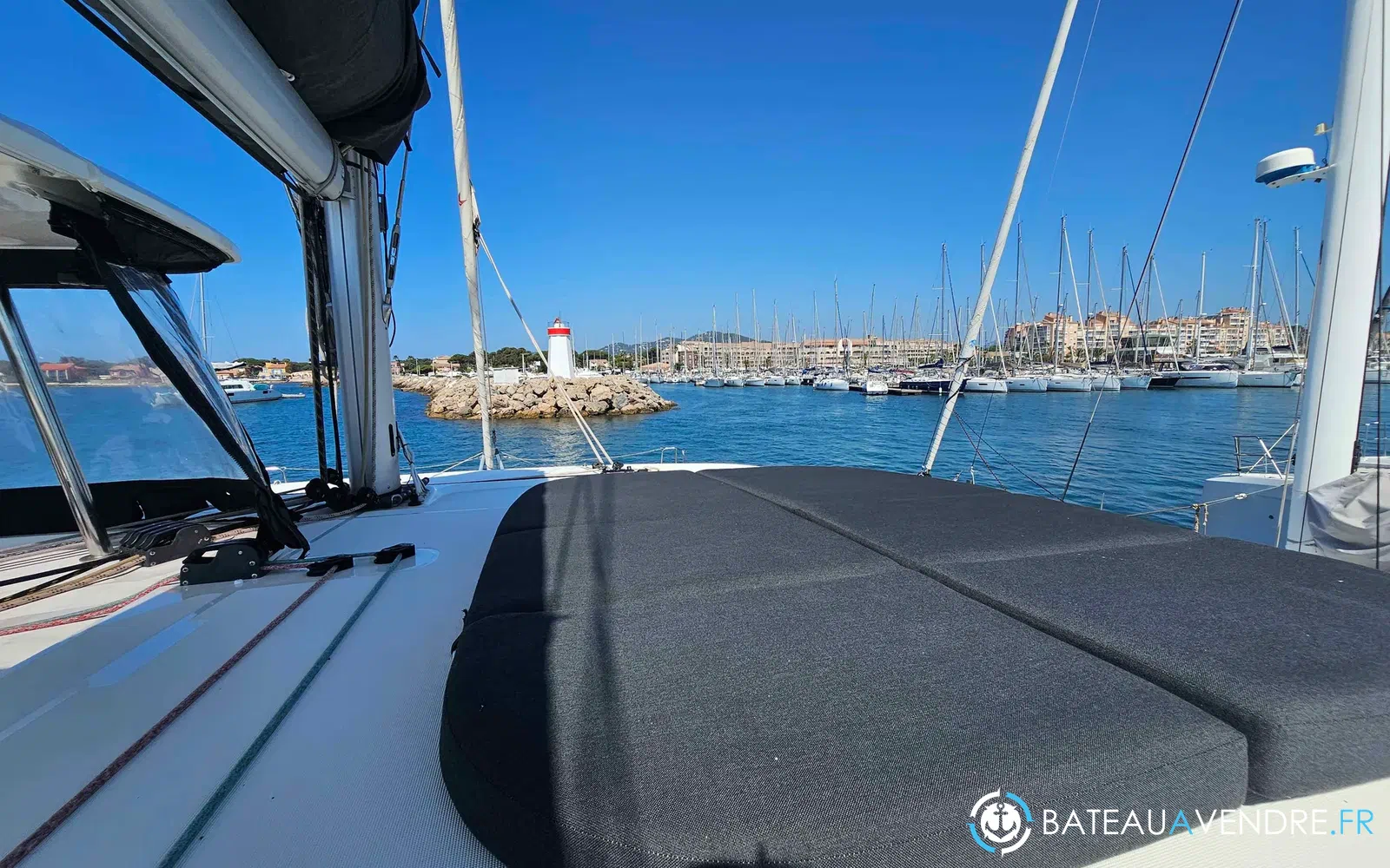 slider 28 Lagoon 42