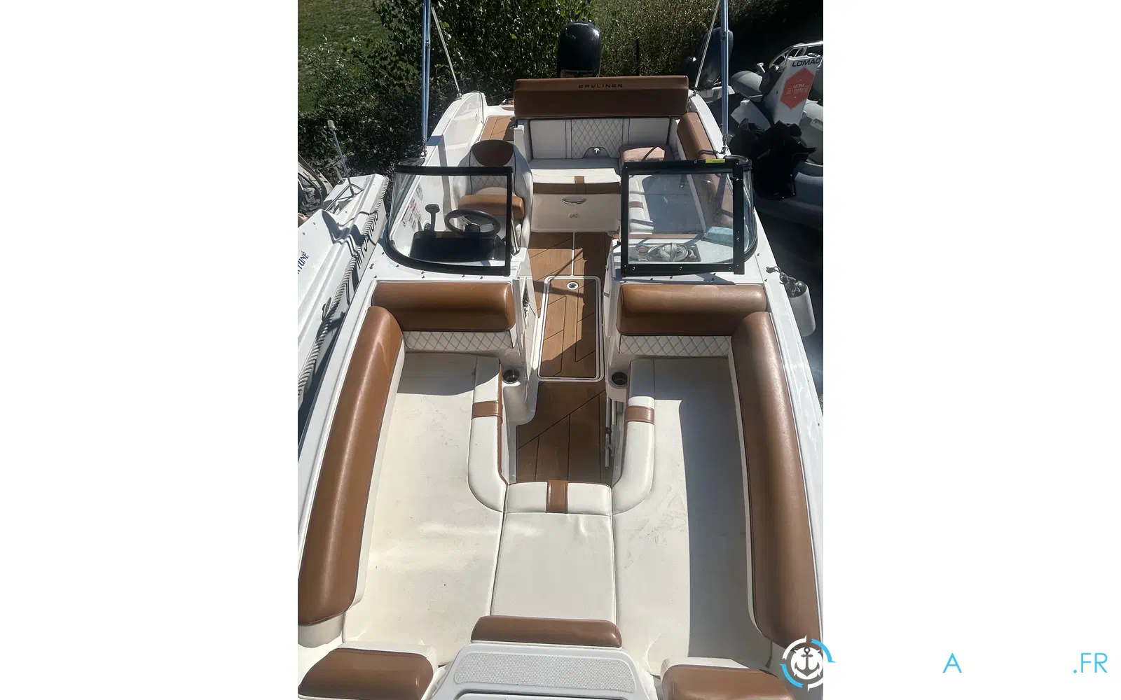 slider 8 Bayliner DX 2000