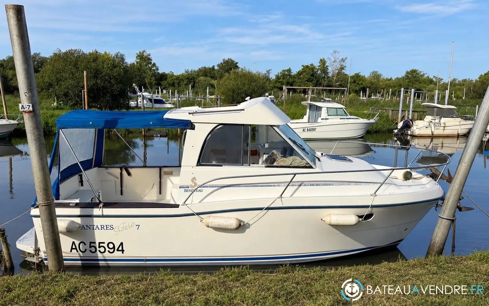 slider 1 Beneteau Antares Serie 7