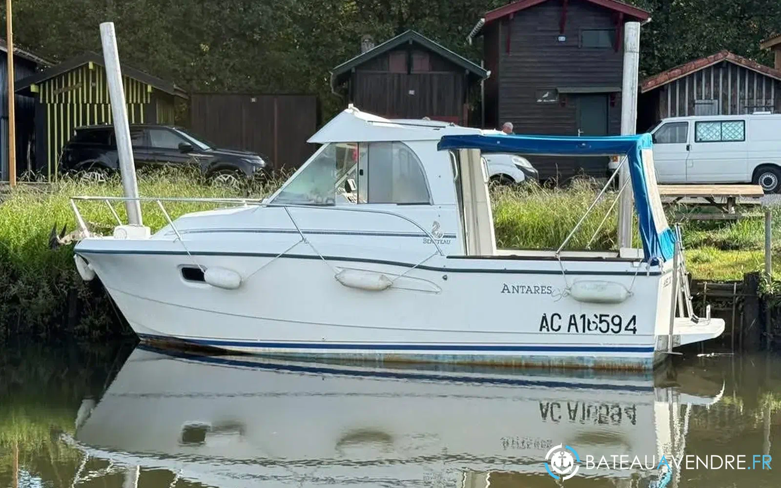 slider 0 Beneteau Antares Serie 7