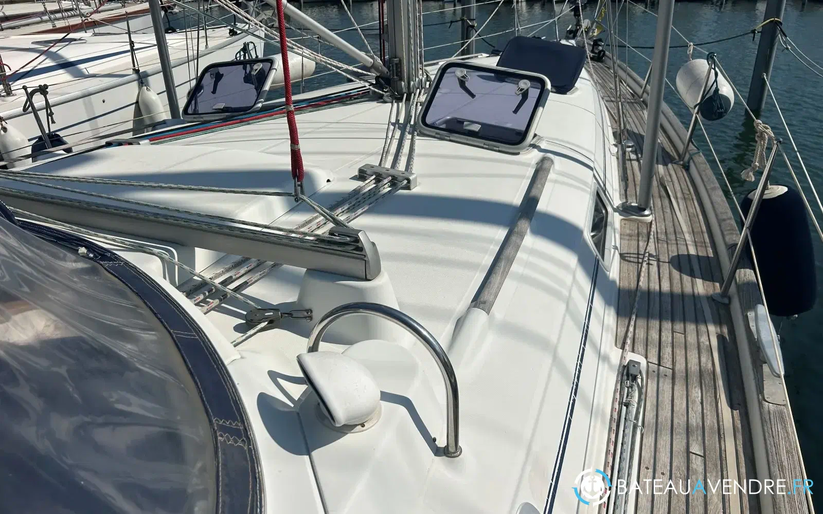 slider 13 Beneteau Oceanis 411 Celebration