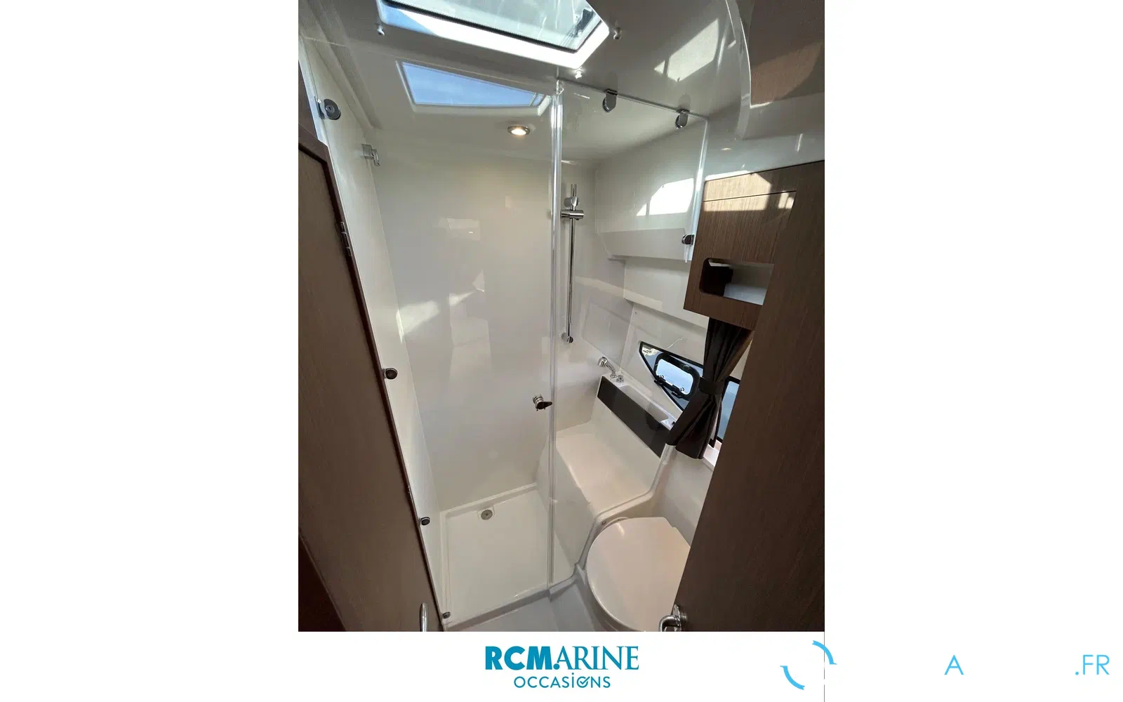 slider 15 Beneteau Antares 11