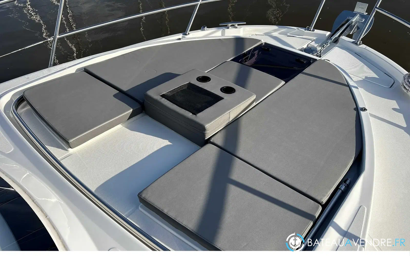slider 4 Beneteau Antares 11