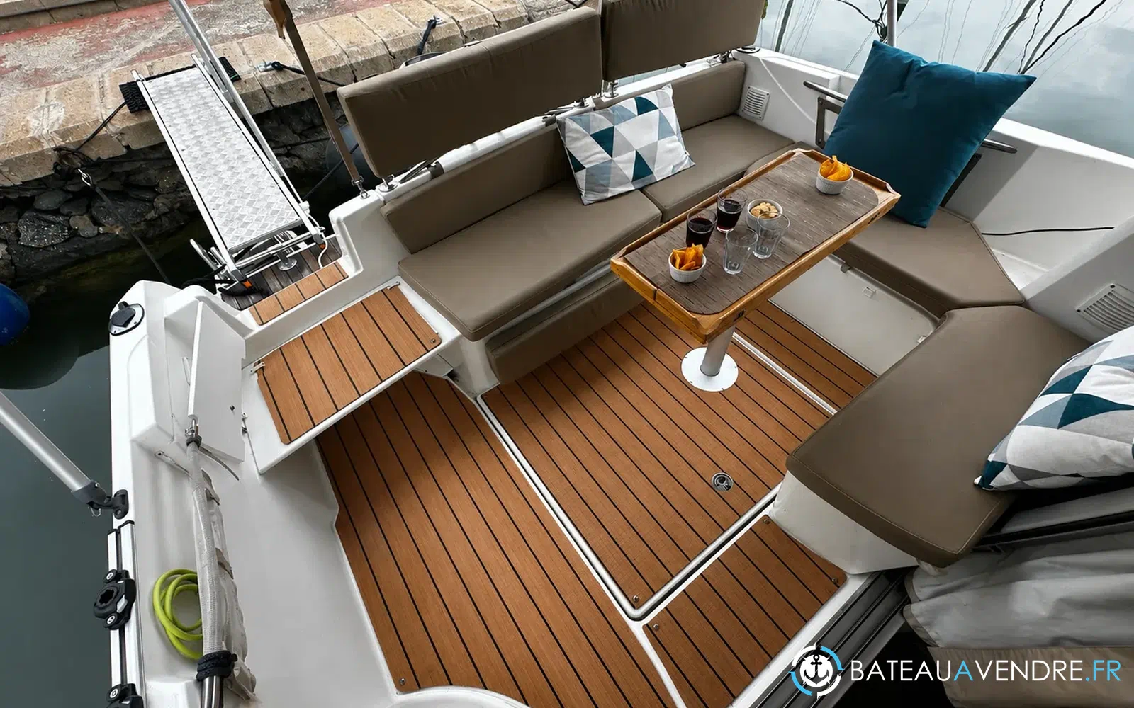 slider 5 Jeanneau Merry Fisher 755