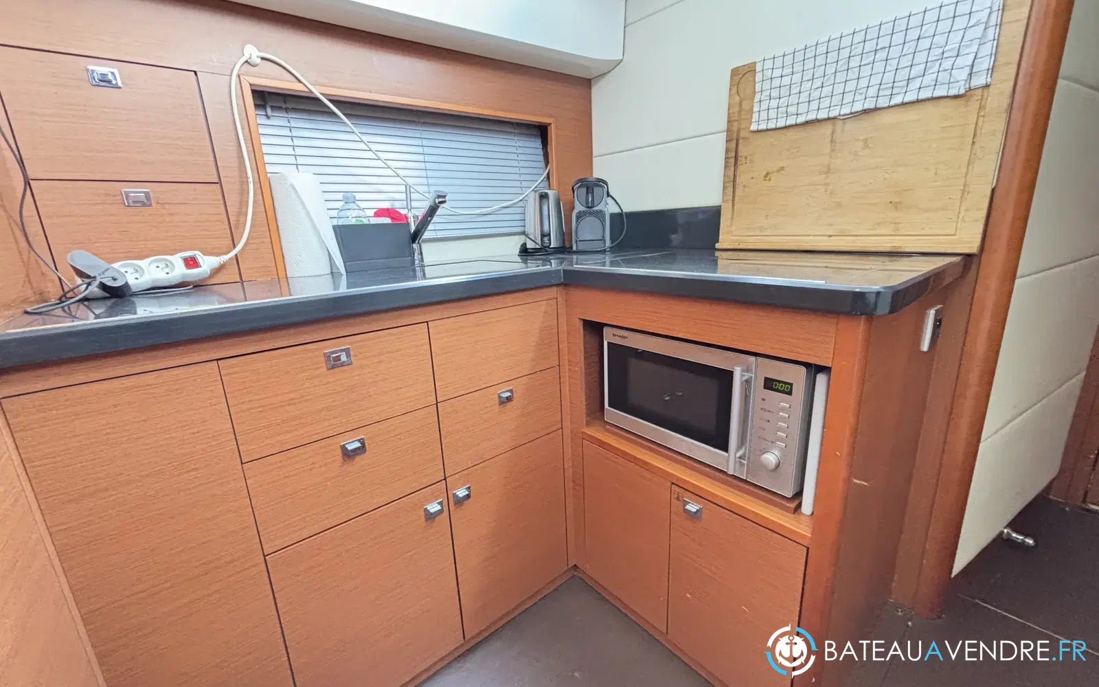 slider 4 Prestige Yachts 400