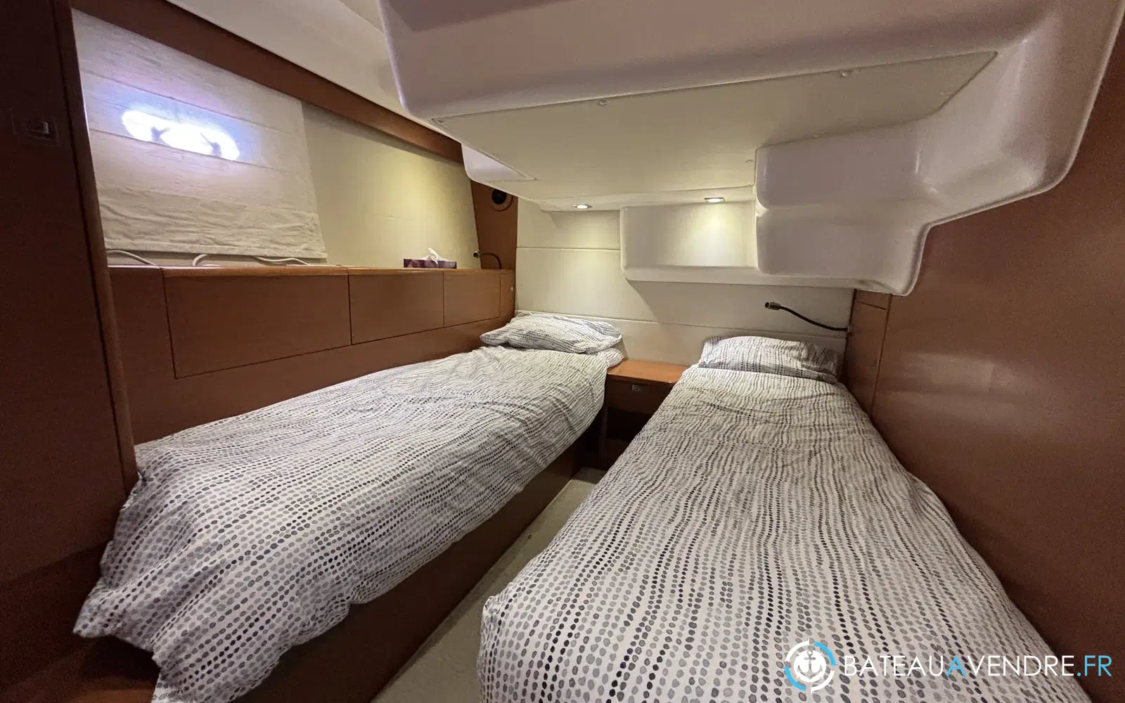 slider 5 Prestige Yachts 400