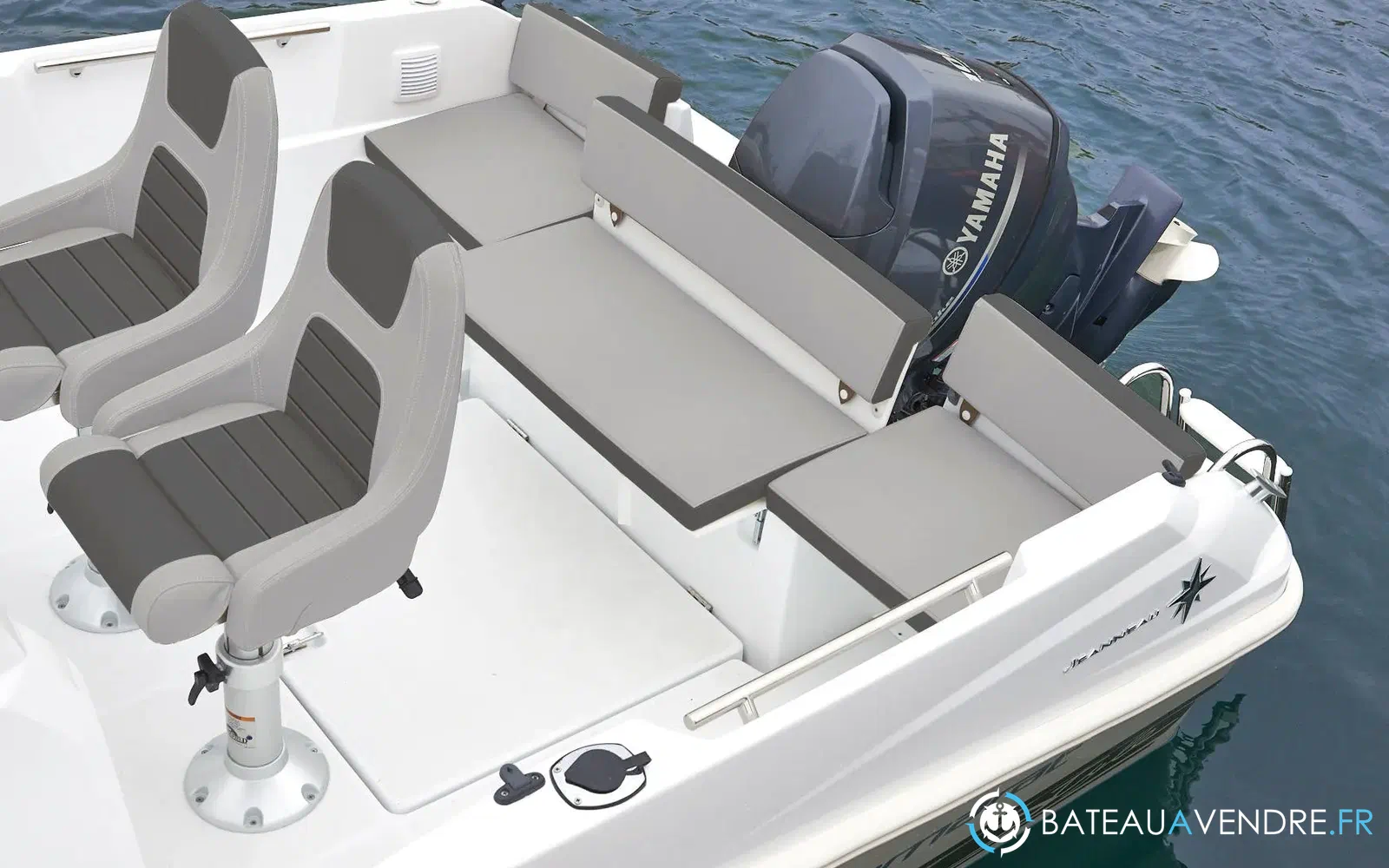 slider 2 Jeanneau Cap Camarat 5.5 CC Serie 2