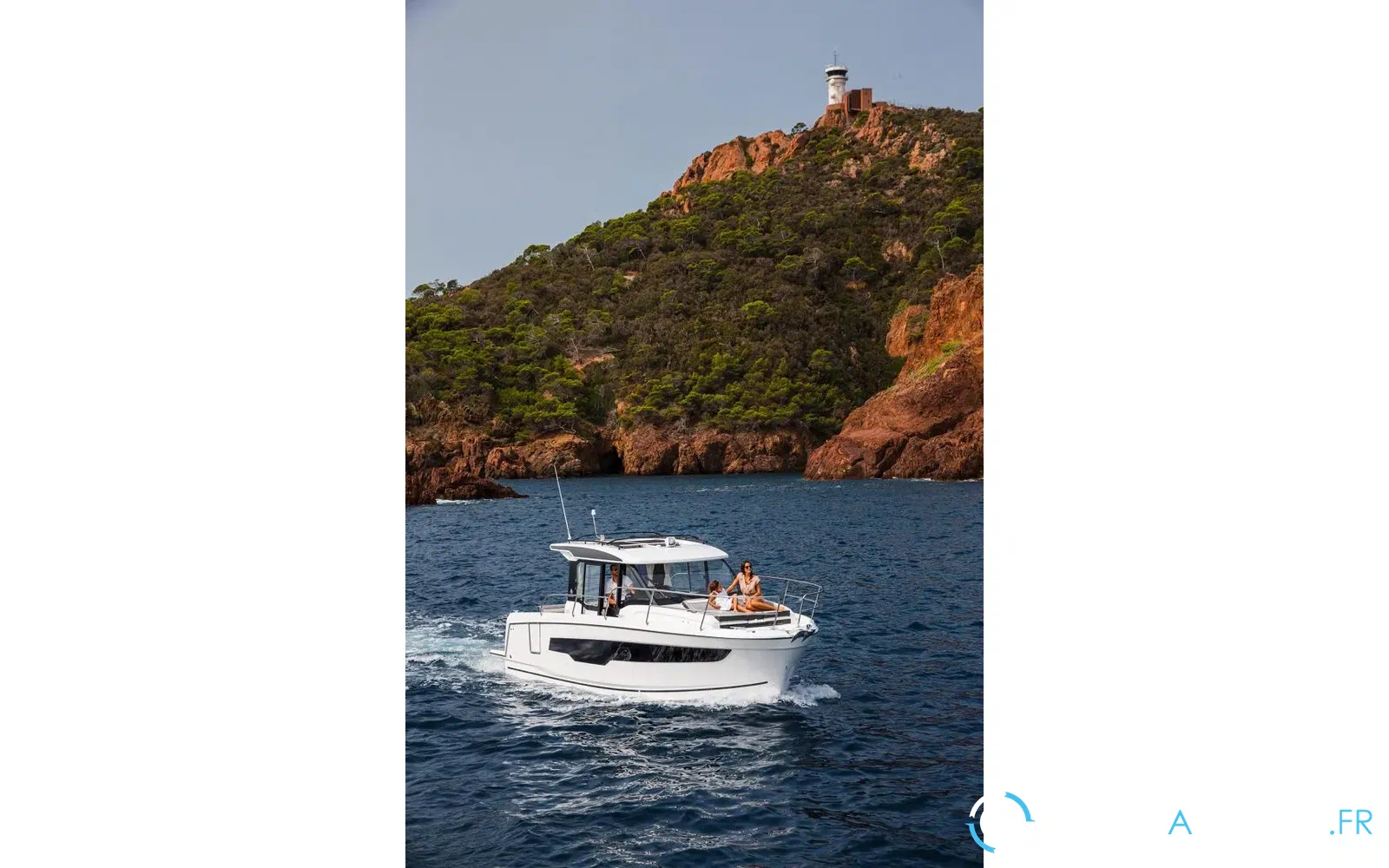 slider 1 Jeanneau Merry Fisher 895 Serie 2