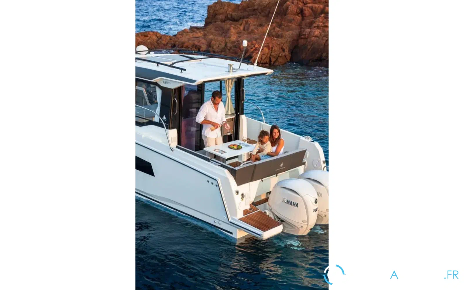 slider 3 Jeanneau Merry Fisher 895 Serie 2