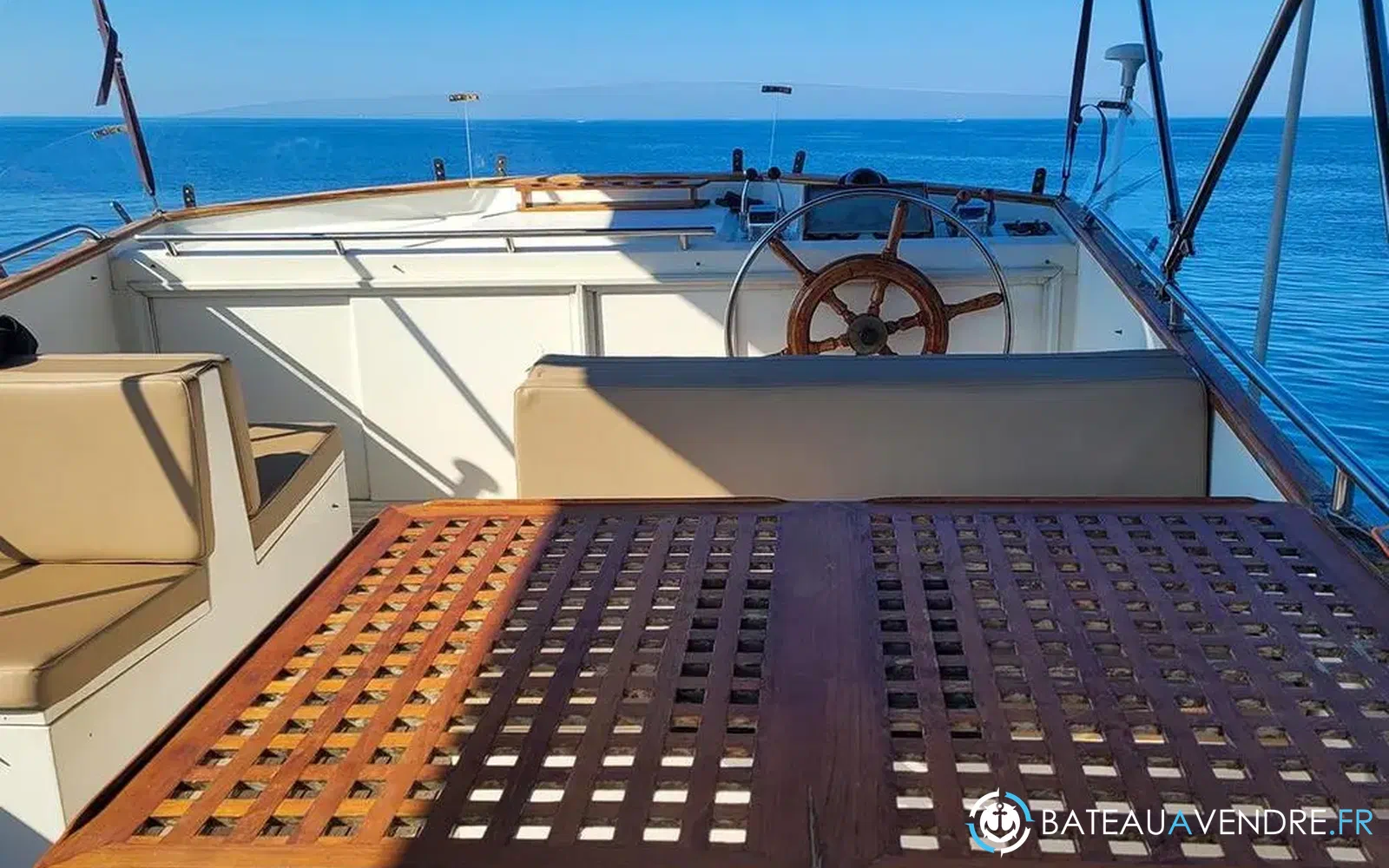 slider 13 Grand Banks 42 Europa